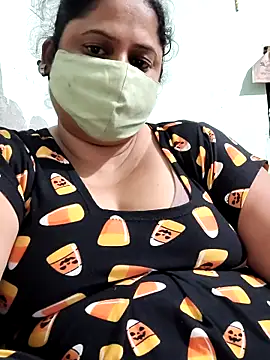 Mmm143 online show from May 9, 11:24 am