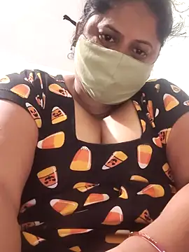 Mmm143 online show from April 2, 8:04 pm