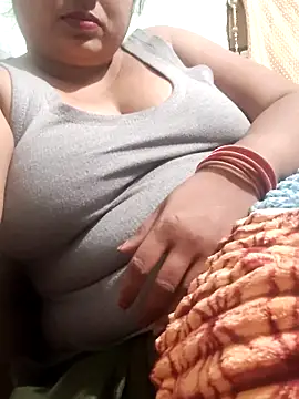 Mmm143 online show from February 19, 6:16 pm