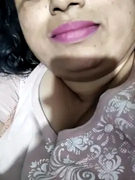 Mmm143 online show from February 6, 6:26 pm