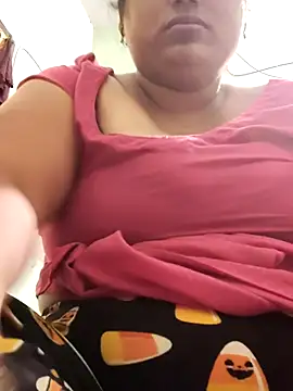 Mmm143 online show from April 4, 3:13 am