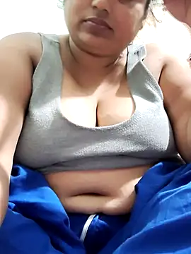 Mmm143 online show from February 17, 8:39 pm