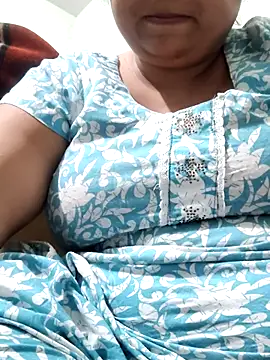 Mmm143 online show from May 26, 11:58 pm