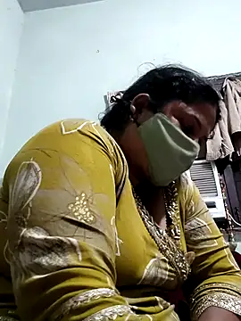 Mmm143 online show from February 1, 7:45 pm