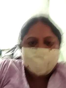 Snapshot of Mmm143 chatting on November 6, 5:50 pm Mmm143 online show from November 6, 5:50 pm