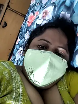 Snapshot of Mmm143 chatting on October 26, 1:33 pm Mmm143 online show from October 26, 1:33 pm