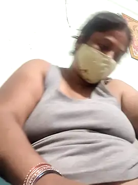 Snapshot of Mmm143 chatting on November 21, 12:26 pm Mmm143 online show from November 21, 12:26 pm