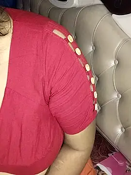 Snapshot of Chubby_bhabhi_ chatting on October 6, 2:29 pm Chubby bhabhi online show from October 6, 2:29 pm