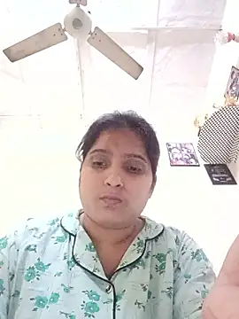 Snapshot of aliya-jaan71 chatting on November 8, 7:12 am aliya-jaan71 online show from November 8, 7:12 am