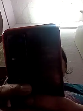 Snapshot of aliya-jaan71 chatting on October 27, 4:24 am aliya-jaan71 online show from October 27, 4:24 am