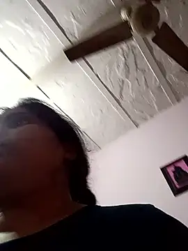 Snapshot of aliya-jaan71 chatting on October 28, 7:46 pm aliya-jaan71 online show from October 28, 7:46 pm