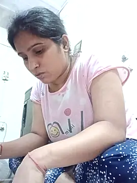 aliya-jaan71 online show from October 2, 4:43 pm