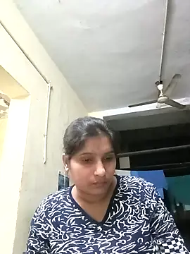 aliya-jaan71 online show from February 7, 6:49 pm