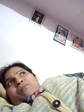 Snapshot of aliya-jaan71 chatting on November 29, 11:32 am aliya-jaan71 online show from November 29, 11:32 am