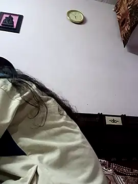 aliya-jaan71 online show from February 3, 12:21 pm