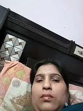 aliya-jaan71 online show from April 15, 10:10 am