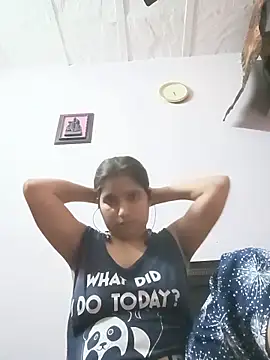aliya-jaan71 online show from May 18, 11:59 am