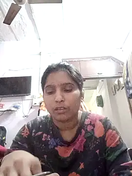 Snapshot of aliya-jaan71 chatting on November 30, 5:19 am aliya-jaan71 online show from November 30, 5:19 am