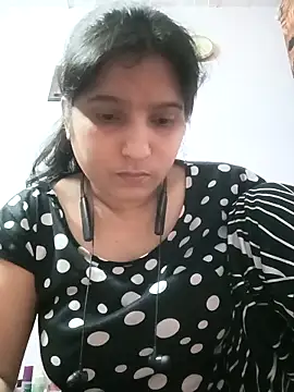 aliya-jaan71 online show from April 29, 12:53 pm