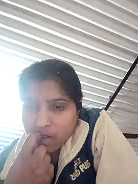 aliya-jaan71 online show from February 4, 9:43 pm