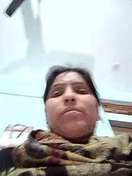 Snapshot of aliya-jaan71 chatting on January 7, 9:14 am aliya-jaan71 online show from January 7, 9:14 am