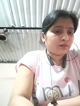 aliya-jaan71 online show from April 26, 8:28 pm
