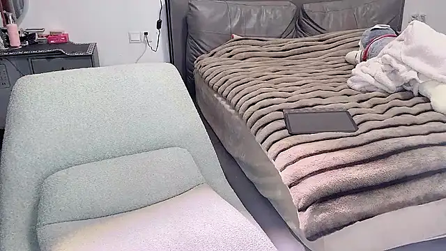 Snapshot of naiyaomeimei chatting on January 9, 3:19 pm naiyaomeimei online show from January 9, 3:19 pm