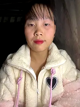 huong-18 online show from December 14, 10:15 pm