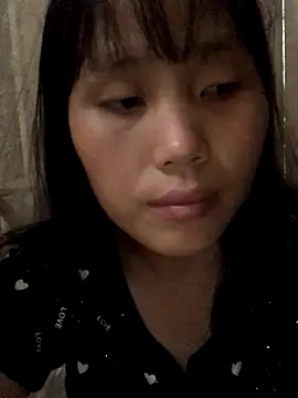 huong-18 online show from October 10, 3:51 am