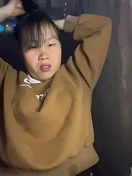 huong-18 online show from January 15, 3:15 pm