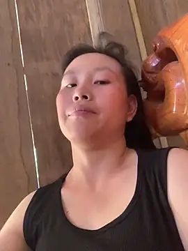 huong-18 online show from October 17, 7:55 am