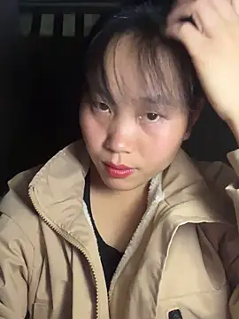 huong-18 online show from December 17, 2:55 pm