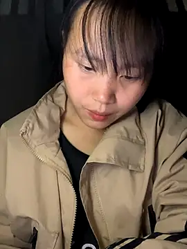 huong-18 online show from November 23, 1:43 pm