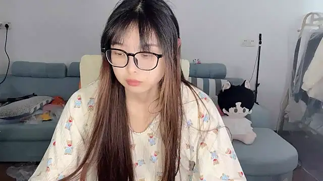 Akong11 online show from March 9, 5:11 am