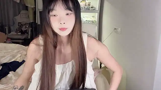 Akong11 online show from May 27, 12:56 pm
