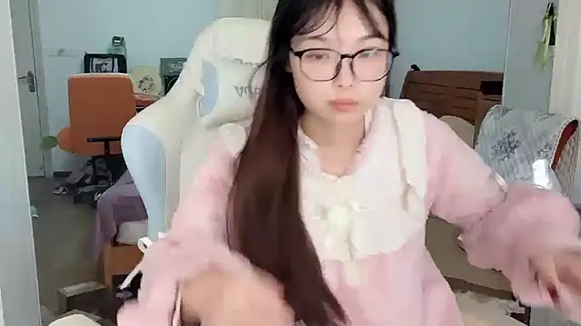 Akong11 online show from January 7, 3:11 am