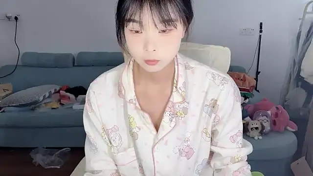 Akong11 online show from April 15, 5:02 am