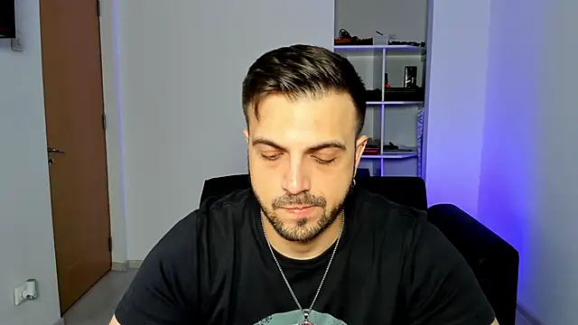 Snapshot of Jace_Thorne chatting on October 26, 5:57 pm Jace Thorne online show from October 26, 5:57 pm