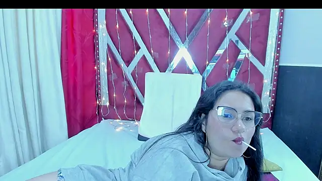 Luna021 1 online show from November 23, 12:04 pm