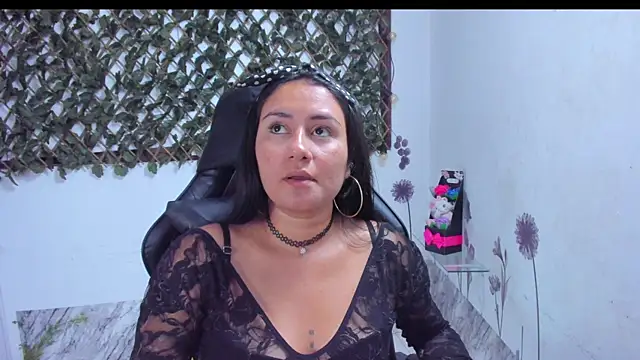 Luna021 1 online show from November 15, 8:13 pm