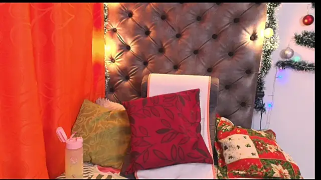 Luna021 1 online show from December 13, 8:04 pm