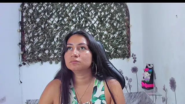 Luna021 1 online show from November 14, 7:39 pm