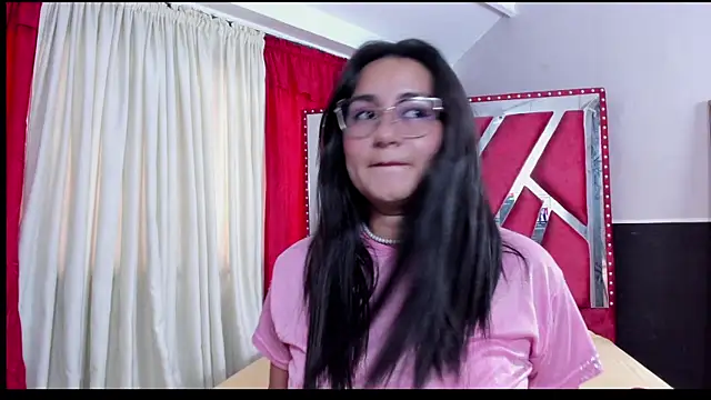 Luna021 1 online show from September 17, 7:38 pm