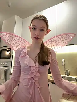 FriendlyFire 18 online show from October 29, 7:35 pm