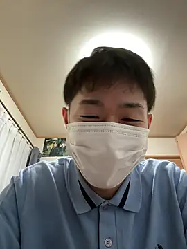 Snapshot of KAMESAN08 chatting on October 5, 9:44 am KAMESAN08 online show from October 5, 9:44 am