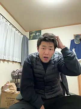 Snapshot of KAMESAN08 chatting on February 3, 11:48 am KAMESAN08 online show from February 3, 11:48 am