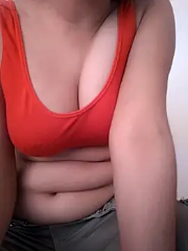 GoddessShristi online show from November 18, 6:06 am