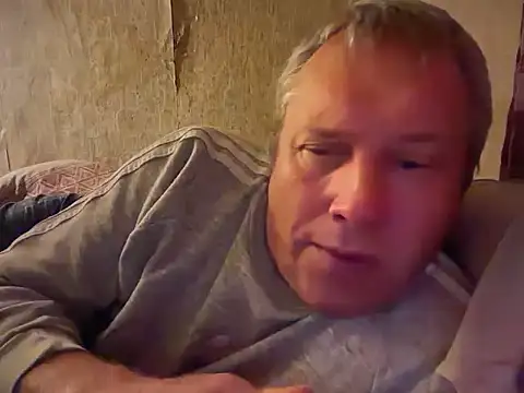 evulis1 online show from October 11, 9:38 pm