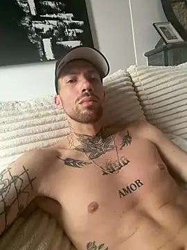 bobsex211 online show from May 4, 12:52 pm