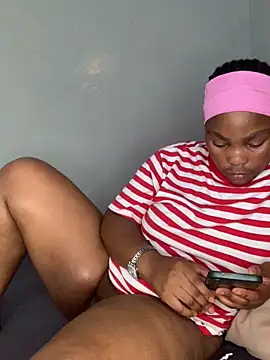 Hornysweetheart online show from March 29, 11:23 am